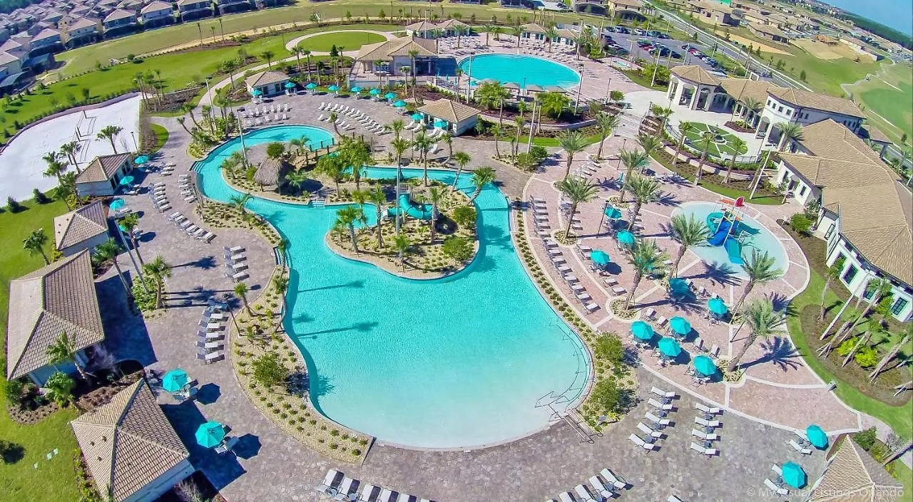 Giant Villa Wprivate Pool&Spa, Game Room, & More Davenport