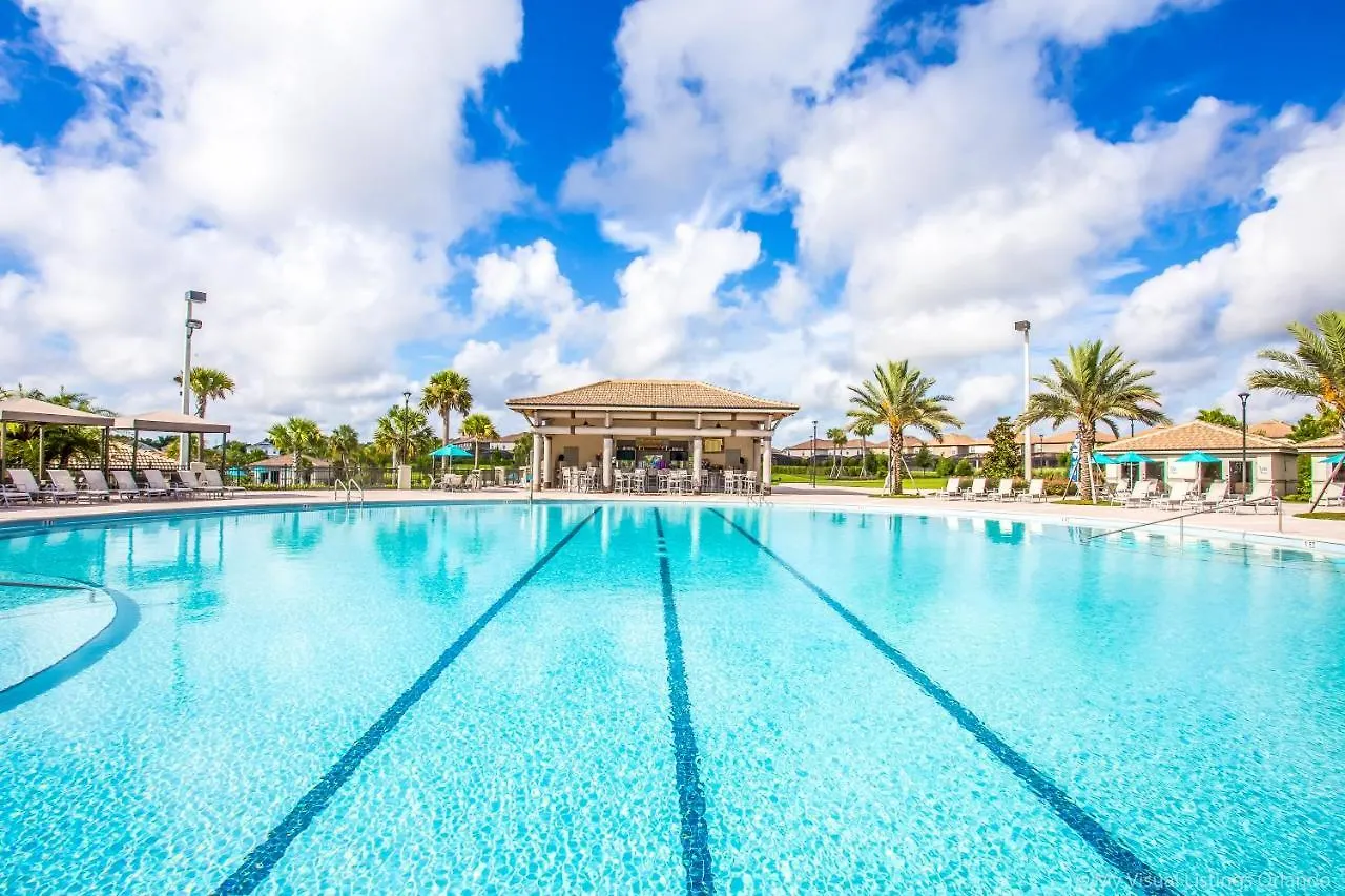 Holiday home Giant Villa Wprivate Pool&Spa, Game Room, & More Davenport